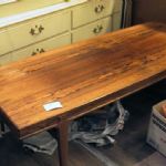 207 3231 COFFEE TABLE